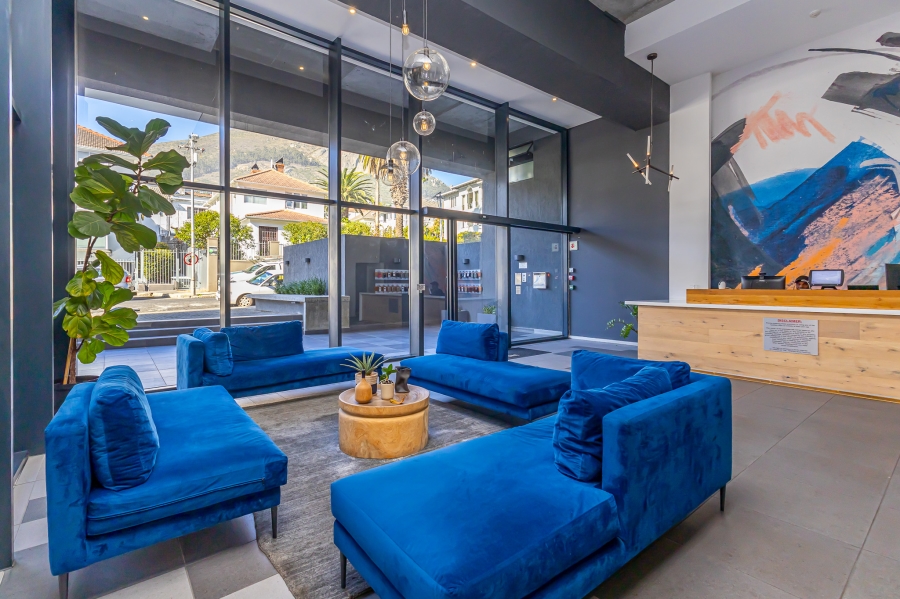 To Let 2 Bedroom Property for Rent in Sea Point Western Cape